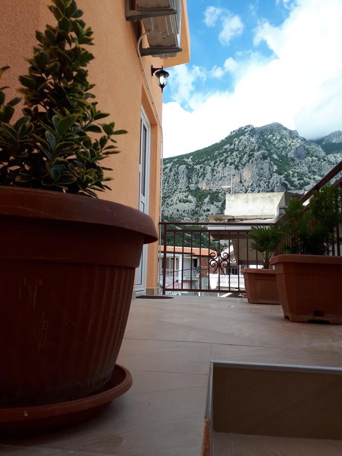 Apartments Vitic Sutomore Dış mekan fotoğraf