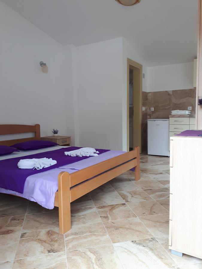 Apartments Vitic Sutomore Dış mekan fotoğraf
